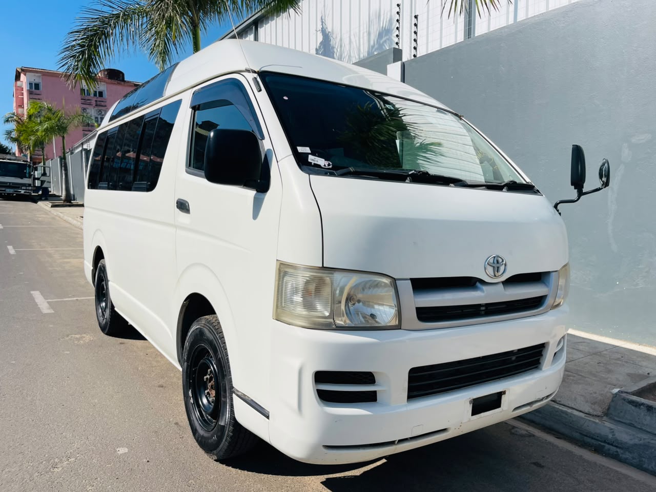 Toyota hiace 2kd 2005
