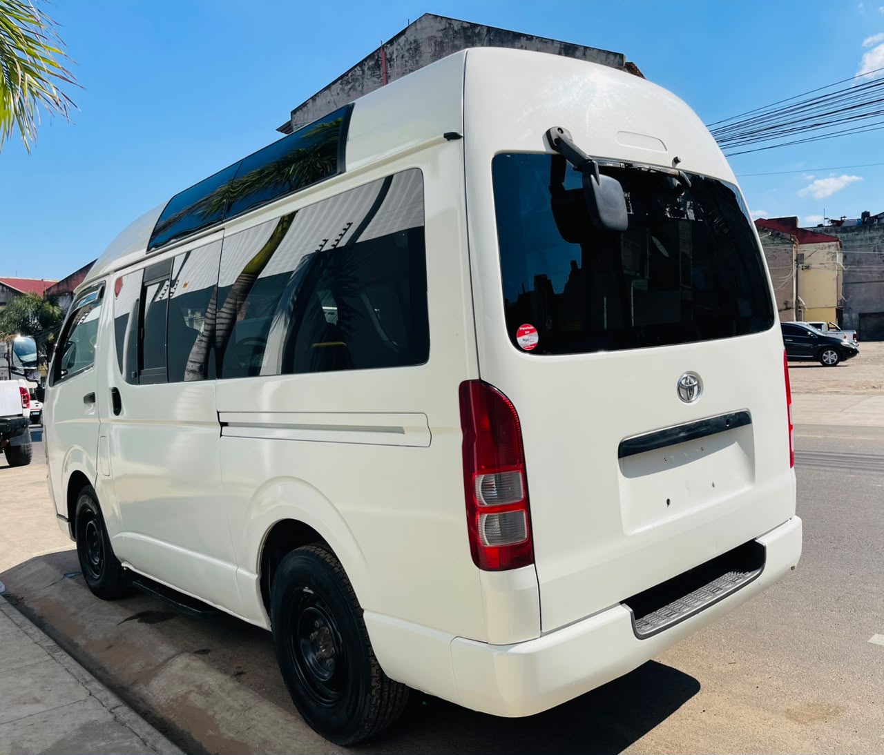 Toyota hiace 2kd 2005