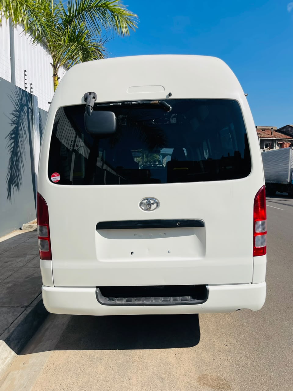 Toyota hiace 2kd 2005