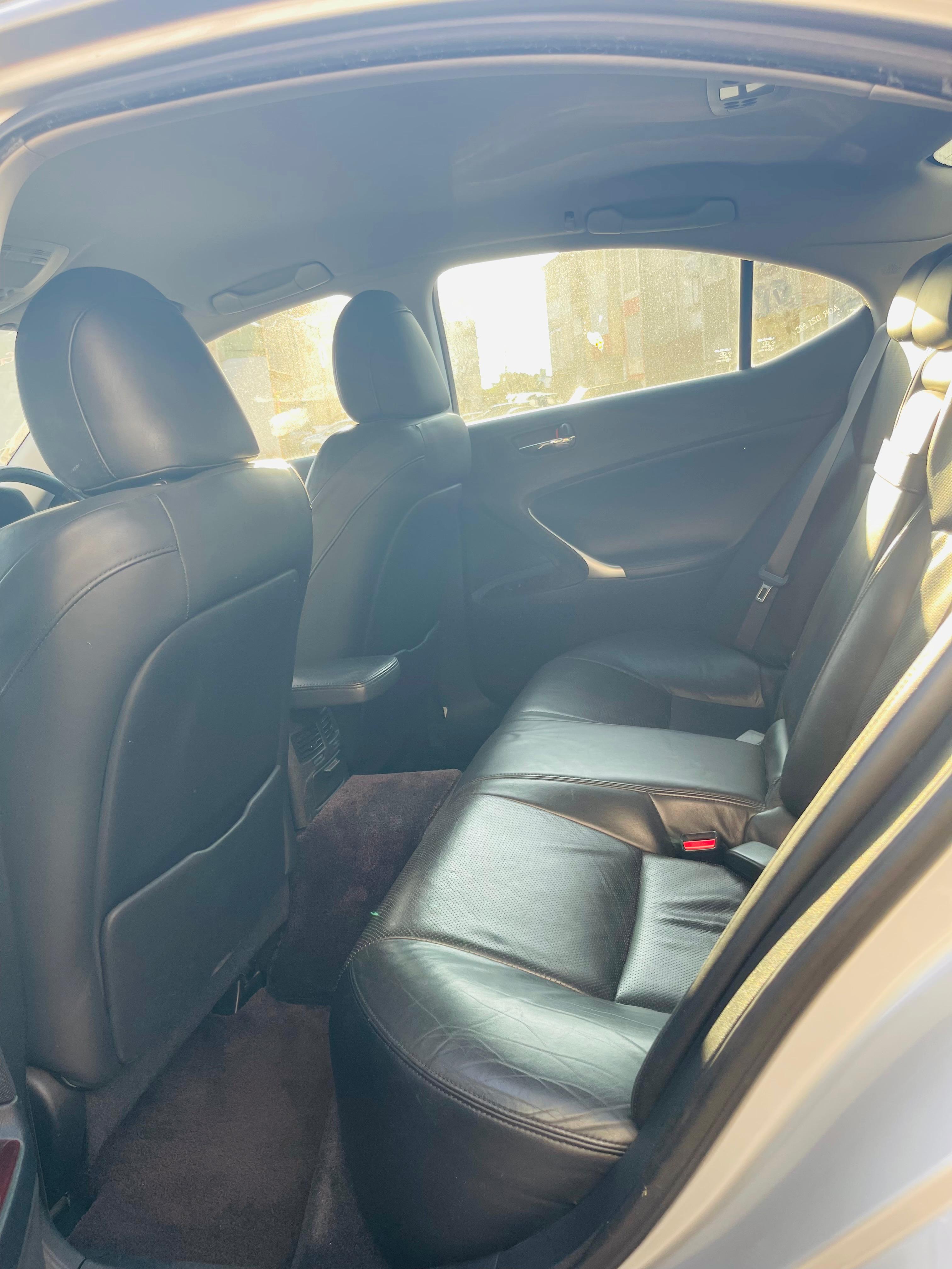 2005 Lexus IS